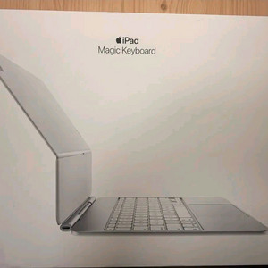 매직키보드 미개봉새제품 아이패드프로 13 M5 용