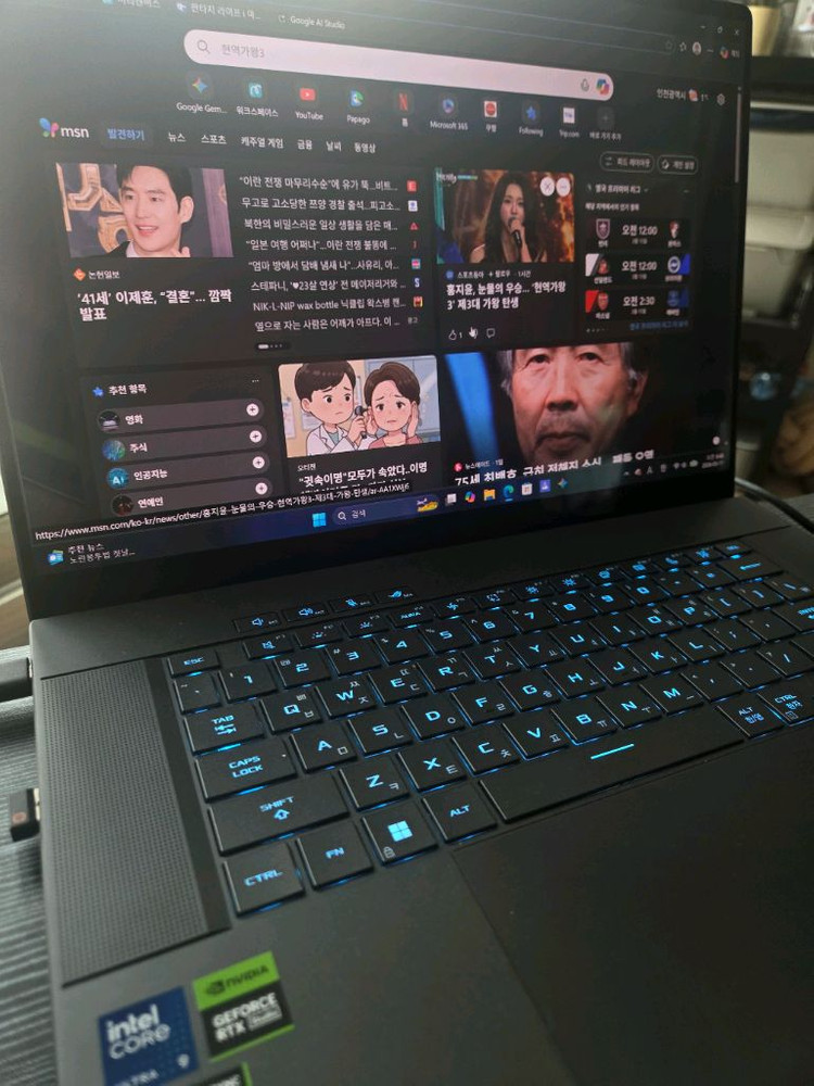 고사양 아수스 ROG 제피러스 GU605MI-QR118W RTX4070 OLED 게이밍 노트북 이미지