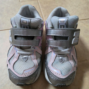 뉴발란스 키즈 1906 운동화 185사이즈