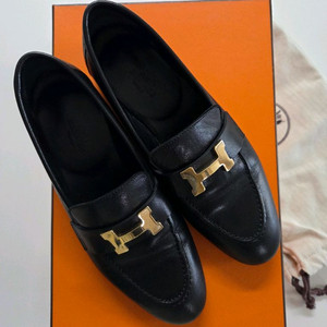 H 금장버클 로퍼 35사이즈