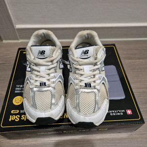 뉴발란스 키즈 운동화 185