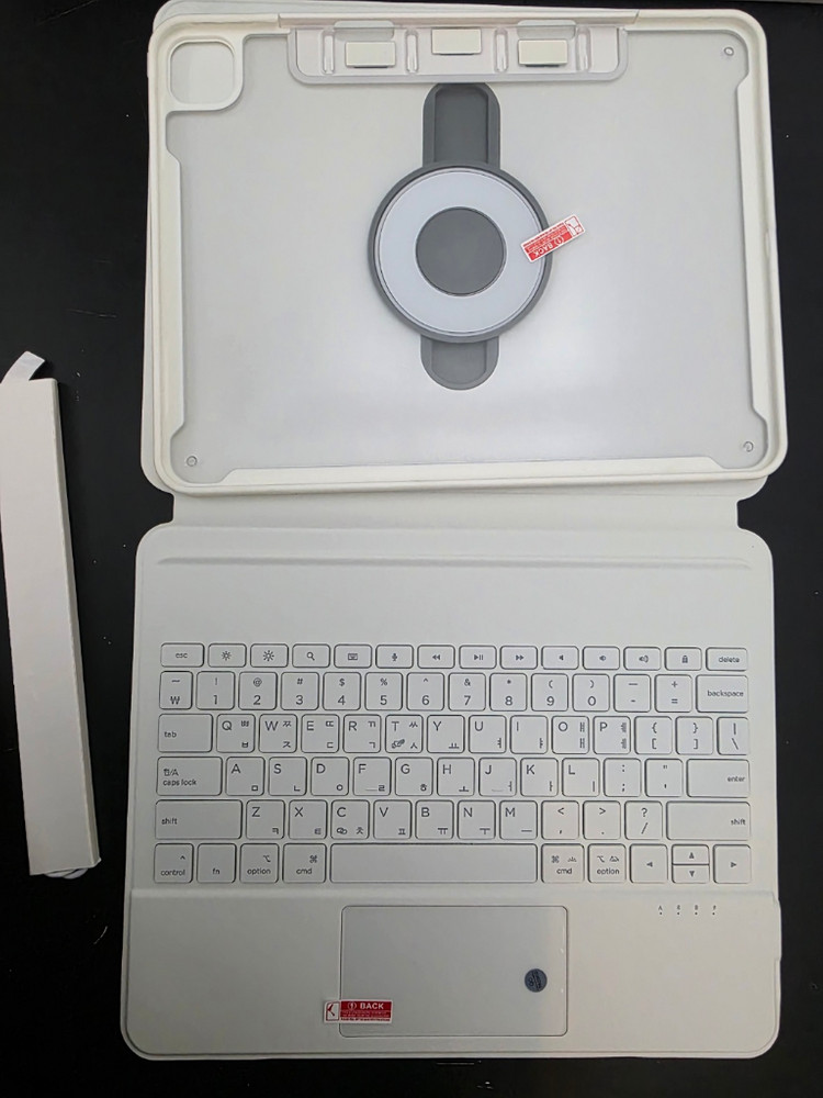 AITEWO 아이패드 키보드 케이스 매직 맥세이프 세로 가로 높이조절 펜슬수납 아이패드 프로 M4/M5 13인치--1