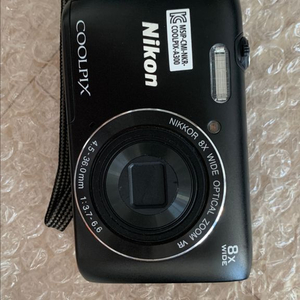 초A급 상태 니콘 쿨픽스 A300 디카 빈티지카메라 팝니다.