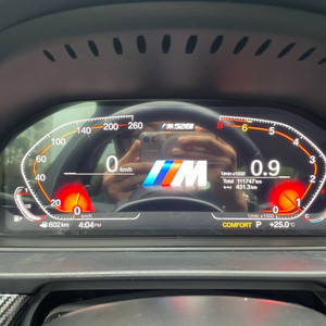 BMW f10 5시리즈 디지털 계기판 팝니다 이미지