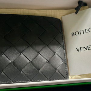 25SS 보테가베네타 인트레치아토 반지갑 블랙