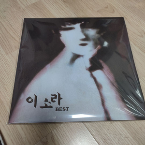 이소라 - BEST (2LP) 검정색 알판 이미지