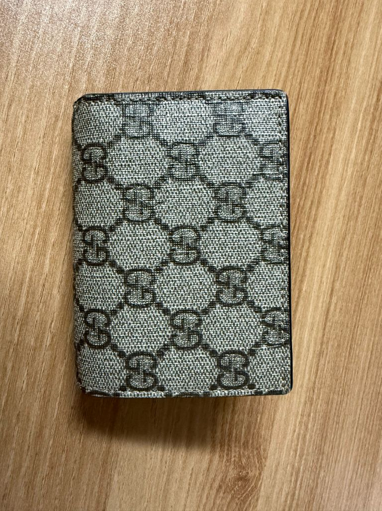 구찌 체리 반지갑 이미지