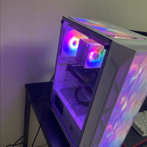 게이밍 컴퓨터 풀세트 2070 이미지