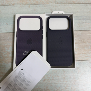 아이폰17프로 테크우븐 케이스 퍼플 새상품