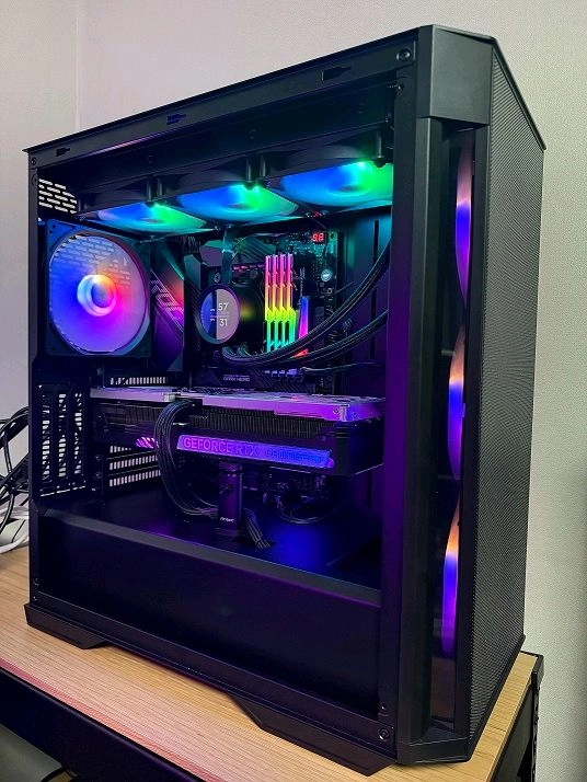 이엠텍 GeForce RTX 4080 GAMINGPRO OC D6X 16GB 팝니다. 이미지
