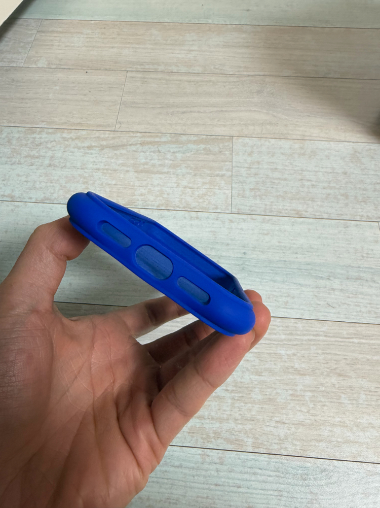 아이폰17프로 케이스티파이 무라카미 케이스 판매합니다--2