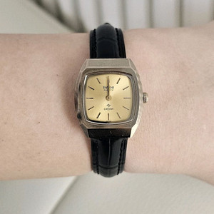 라도 RADO 여성 다이아스타 쿼츠 손목 시계 여성 팔찌 이미지