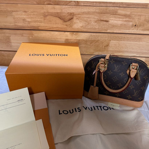 루이비통 알마BB 이미지