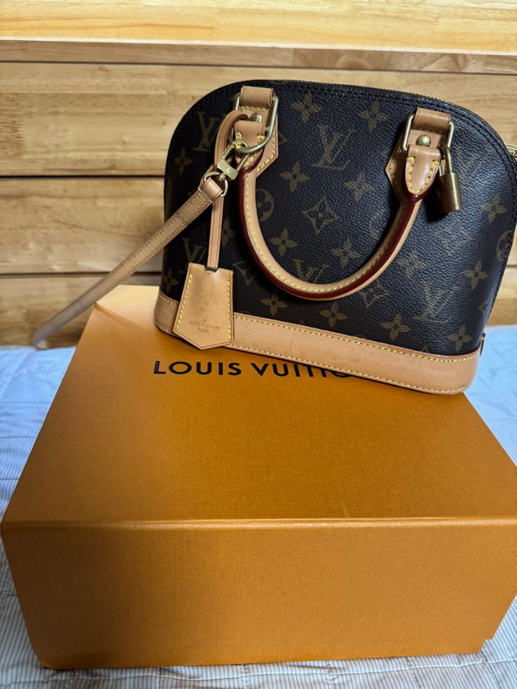 루이비통 알마BB 이미지