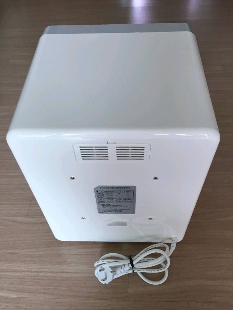 (새상품급)퓨리티 플러스 3D 입체 회전형 젖병 소독기--6