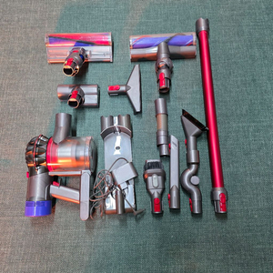 다이슨v8무선청소기 풀세트 다드립니다 이미지