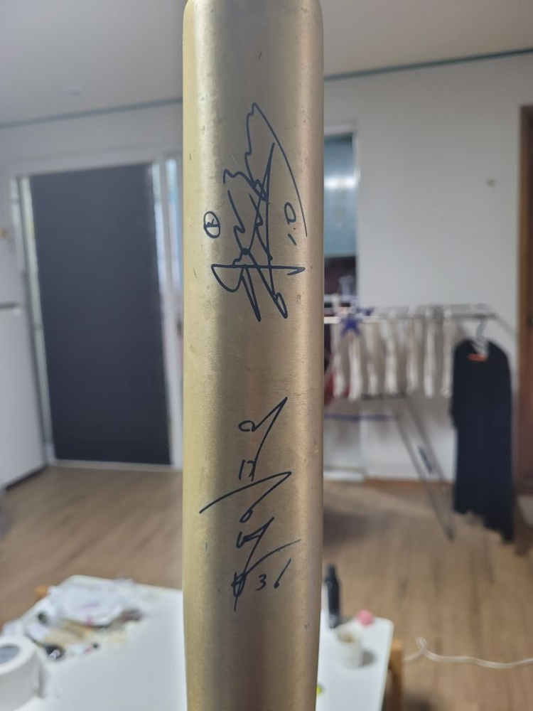 이승엽 친필싸인 야구배트--2