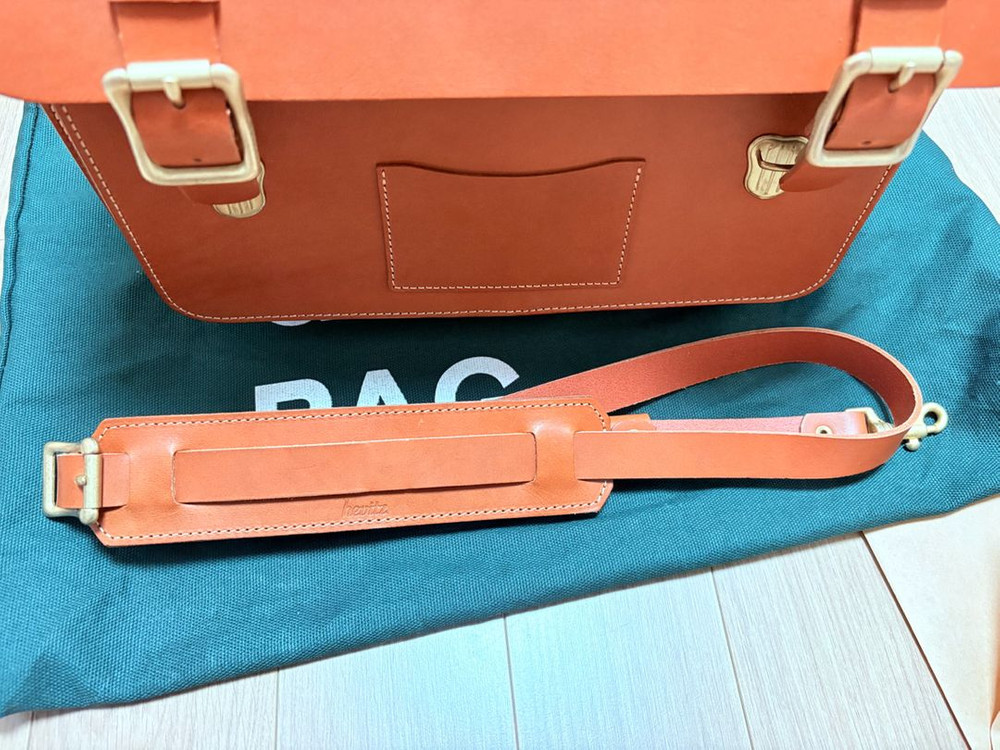 빠른처분/미사용)헤비츠 빅포켓 사첼백 M - 레디쉬브라운--4