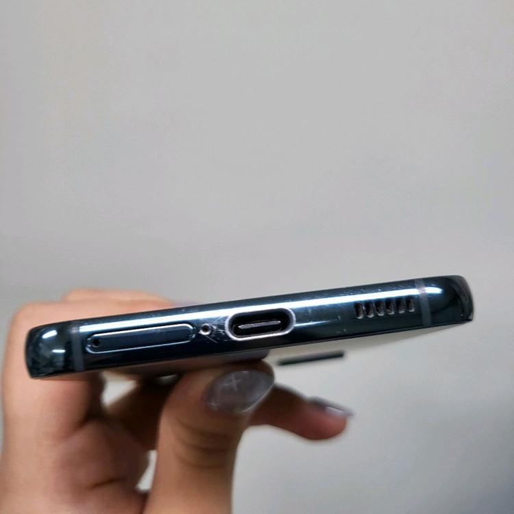 A급 갤럭시 S22 256기가 그린 256GB 판매합니다--4