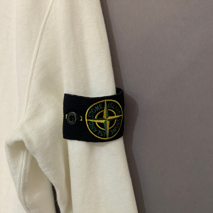 L 스톤아일랜드 와펜 패치 가먼트 다이 후드 집업--3