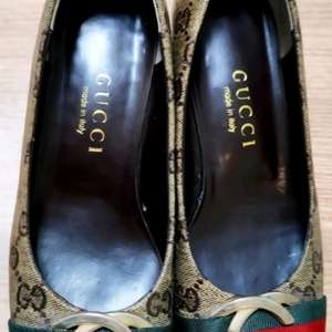 구찌 GG 캔버스 플랫슈즈