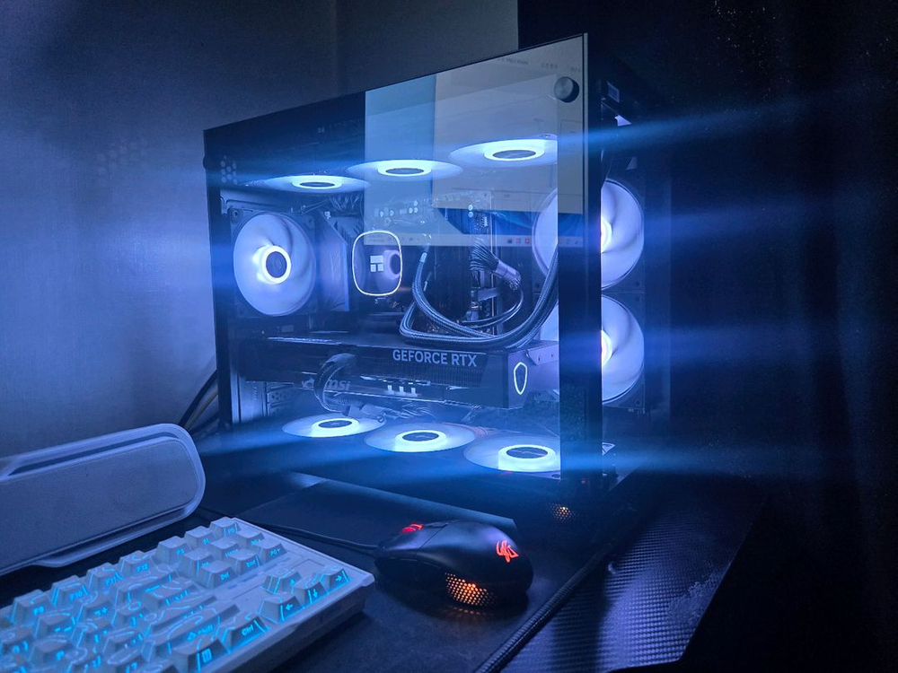 라이젠 7800X3D RTX 5070 32G 1TB 게이밍 컴퓨터 PC 본체--4