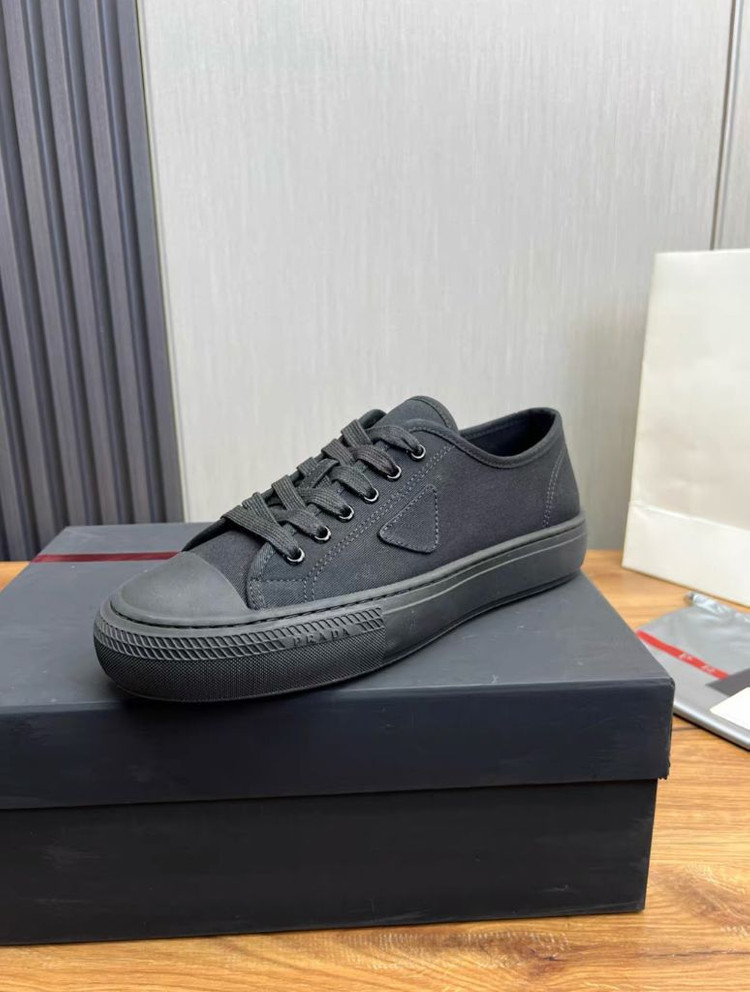 프라다 험프 스니커즈--2