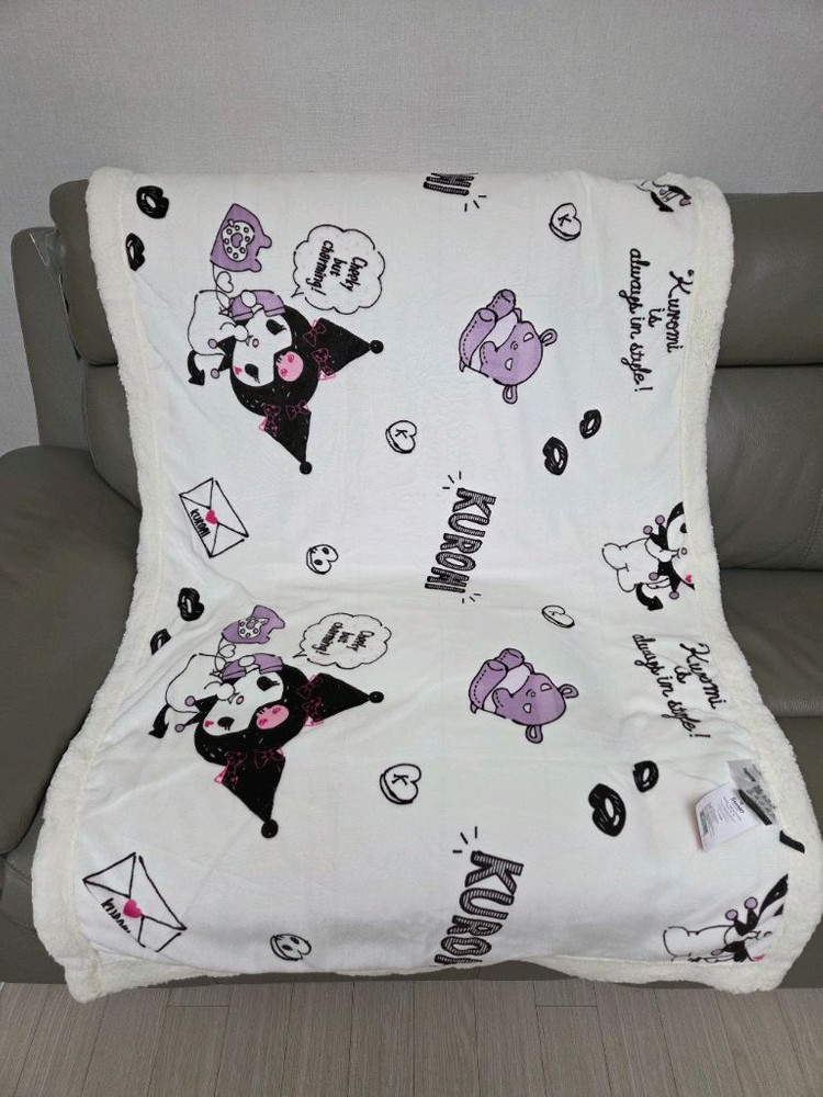 산리오 시나모롤 헬로키티 극세사 양털 쇼파 담요--2