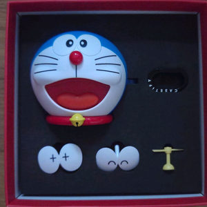 CASETiFY 도라에몽 에어팟 케이스 팝니다