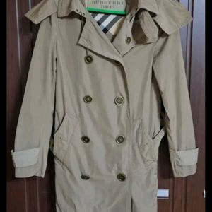 100%정품,최상급)버버리 후드(탈부착) 트렌치 코트, 베이지색, 사이즈 55