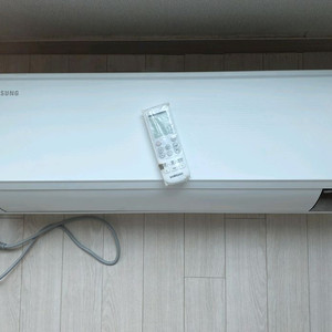 삼성 에어컨 AR07B5150HZN + 실외기 판매합니다. 이미지