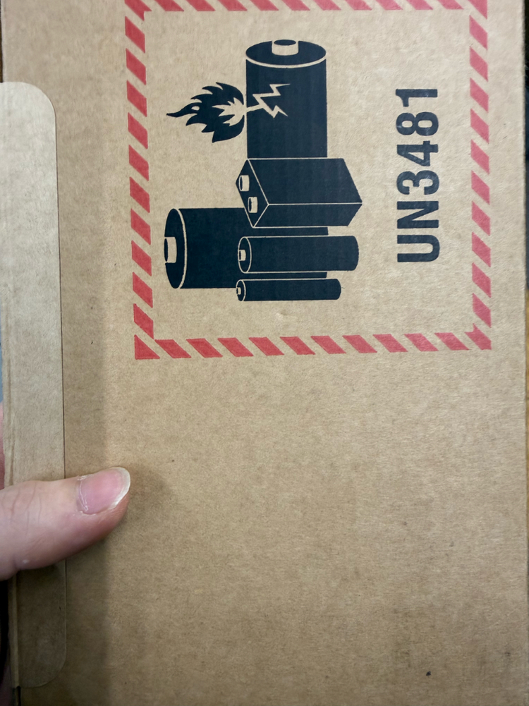 아이폰 17프로 256 (무음) 미개봉--1