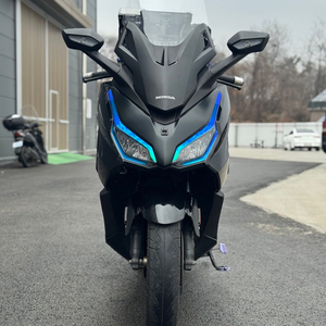 특가) 25년식 포르자350 깔끔한 배달셋팅 준튜닝 저렴히 판매합니다.