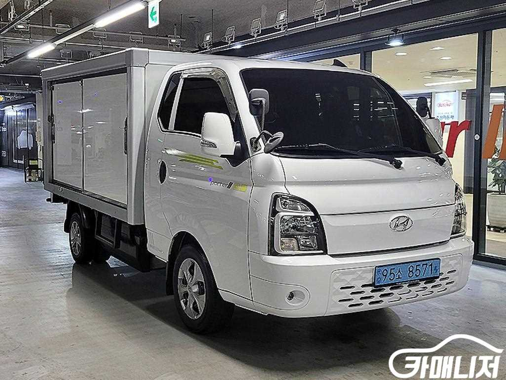 [소형화물][저상내장탑]포터2 (EV) 1.0톤/슈퍼캡/초장축 (3인승 /1톤) #3월급매--1