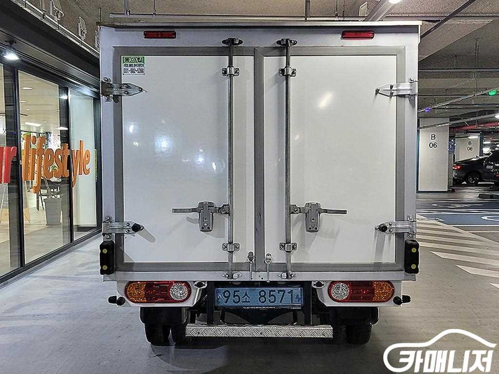 [소형화물][저상내장탑]포터2 (EV) 1.0톤/슈퍼캡/초장축 (3인승 /1톤) #3월급매--4