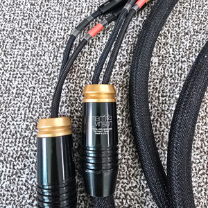 마크레빈슨 스피커선