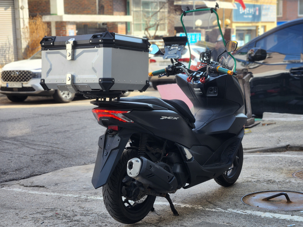 22년식/pcx125cc/5만/앞뒤블박/풀배달세팅/컨디션최고매물팝니다--4