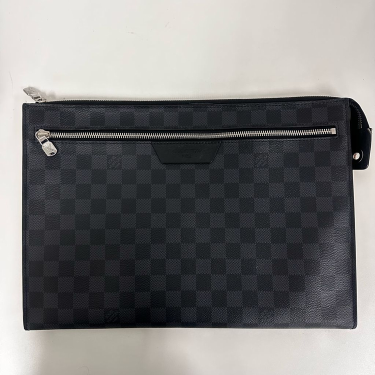 루이비통 다미에 그라파이트 24시간 클러치백 이미지