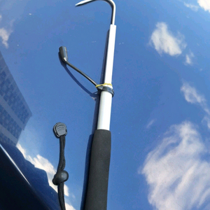 낚시 갈고리 새거길이조절되요미사용입니다3단으로 펴지구요.최대 61cm정도보호캡있어서안전합니다(무료배달동네ㅡ구매5천원 이미지