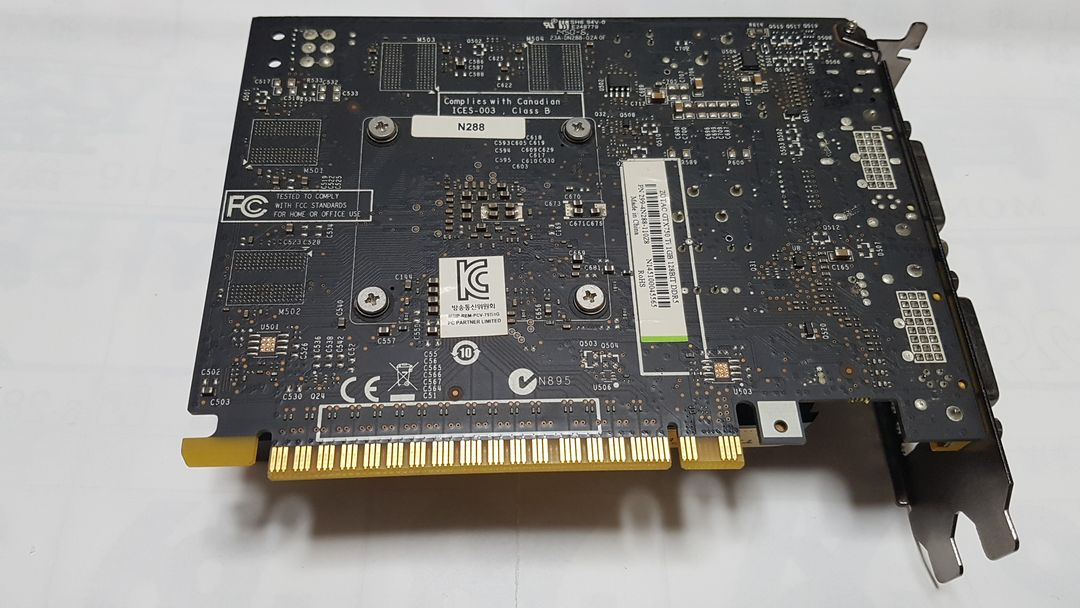 ZOTAC gtx750ti 1g 무전원 그래픽카드 팝니다.--2