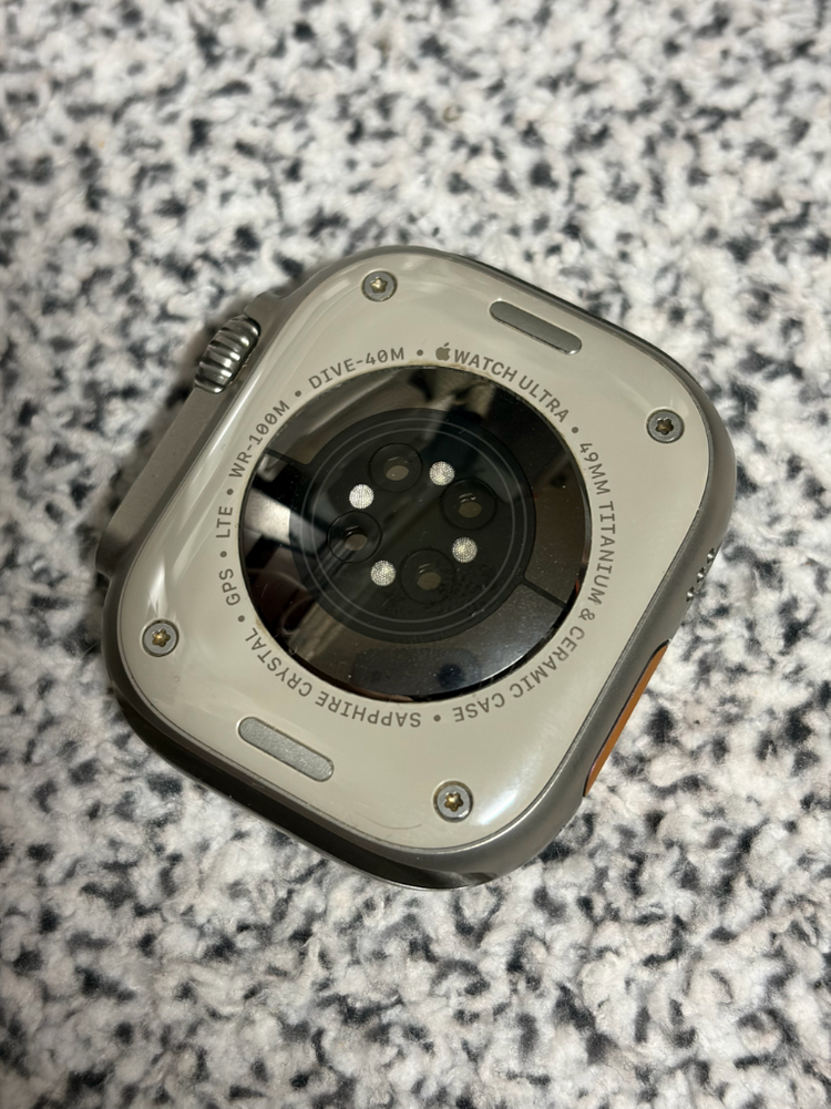 애플워치 울트라2 내추럴 티타늄 95% 49mm S급 58만--6