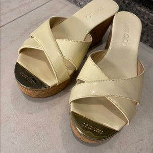 지미추 웨지샌들 38