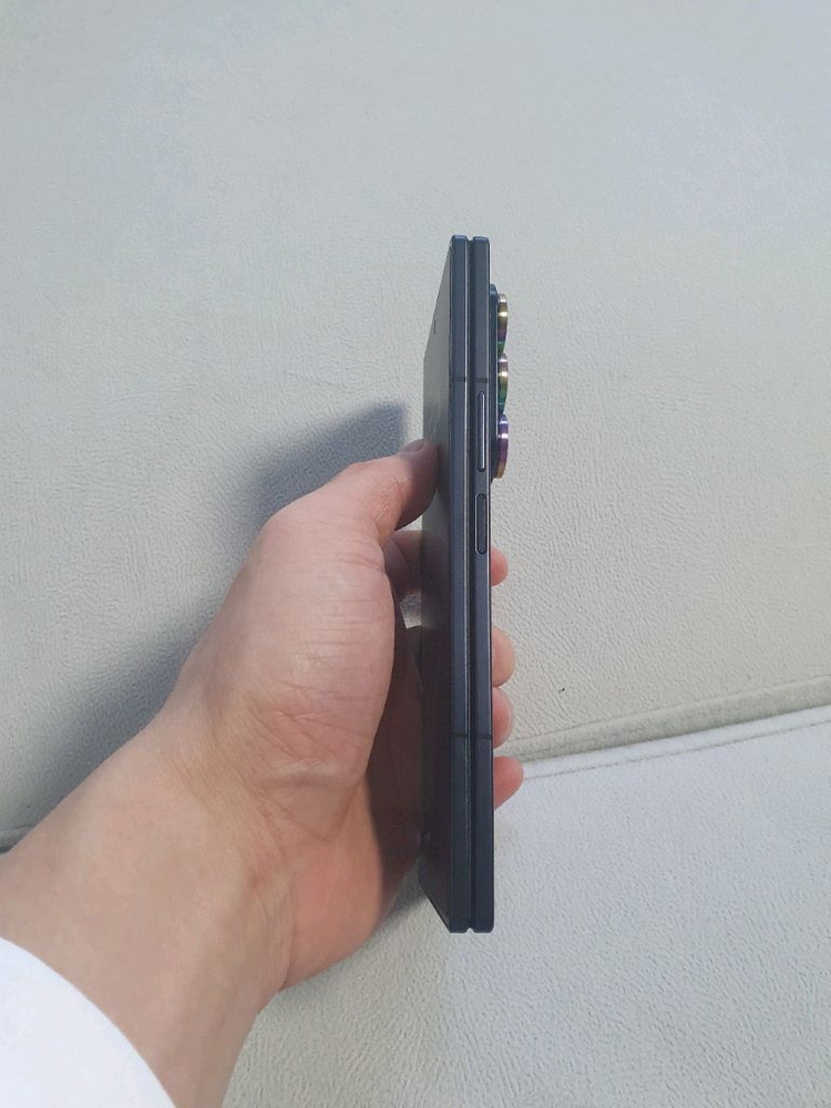 갤럭시 폴드7 제트블랙 512GB 자급제 풀박스 삼케플가능 이미지