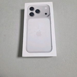 애플 아이폰17프로 512GB 실버 자급제 미개봉