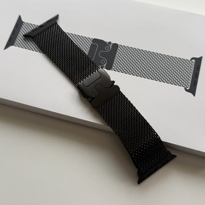 애플워치 정품 티타늄 밀레니즈 루프 블랙티타늄 M S급 풀박스