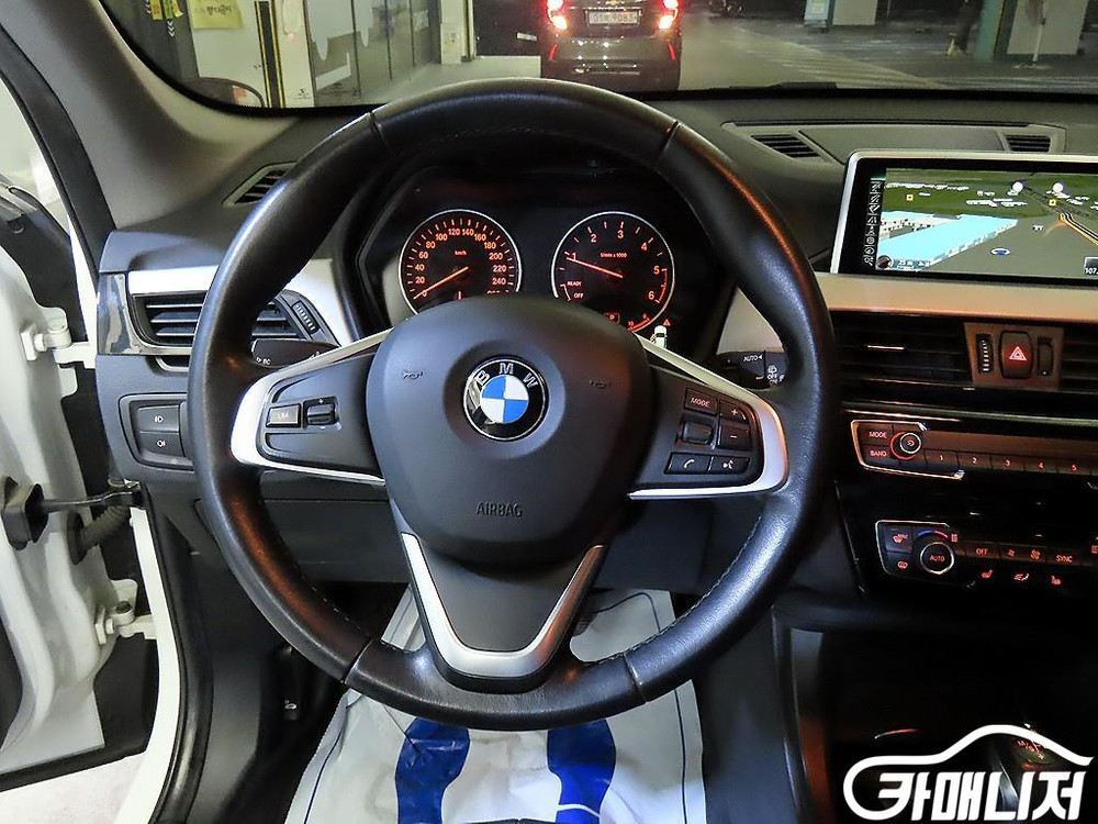 [BMW]X1 (F48) xDrive 20d #3월급매--7