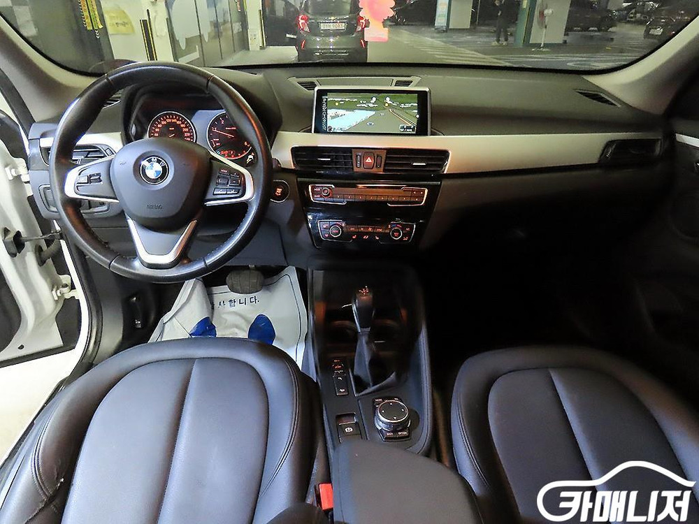 [BMW]X1 (F48) xDrive 20d #3월급매--9