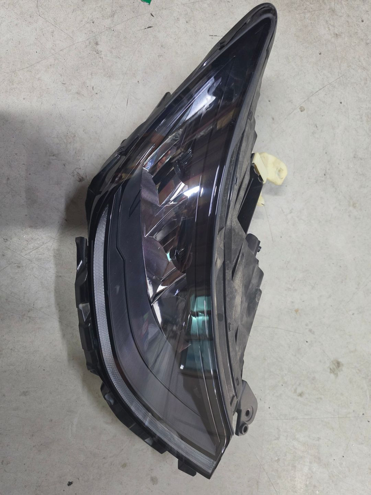 소나타 DN8 조수석측 헤드라이트 FLED 라이트 품번 92102L1100--2