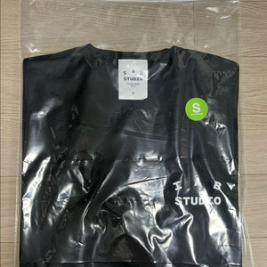 아이앱 티셔츠 블랙 화이트 반팔 S,M,L 판매 이미지