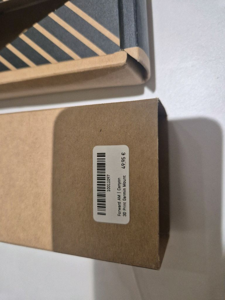 캐니언 콕핏 가민마운트 팝니다--1